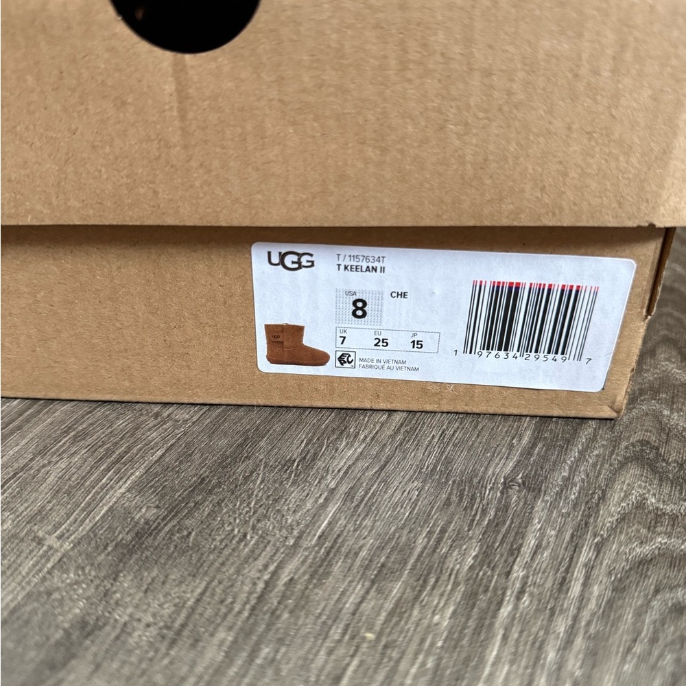 UGG Toddler Girl Brown Keelan Boots - Picture 8 of 9